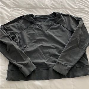 gray lulu sweatshirt